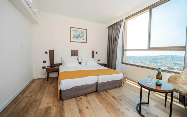 Nazareth Plaza Hotel