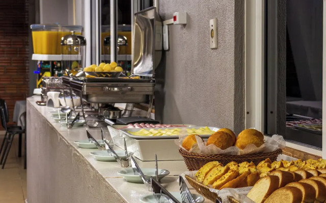 Foz Central Budget Hotel
