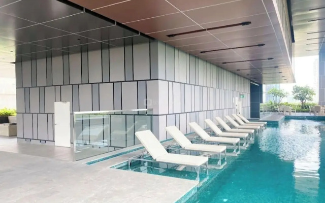 Menara Jakarta Condo JI EXPO by Blezz