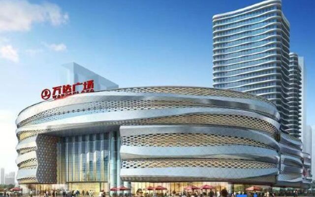 Longyan Yuetang Hotel Wanda Branch
