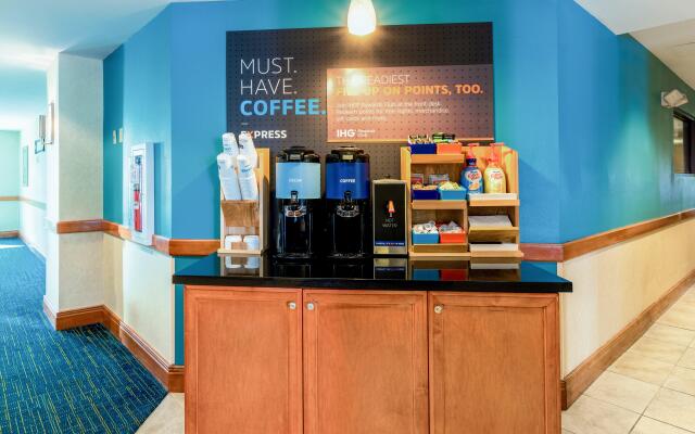 Holiday Inn Express & Suites Bradenton East-Lakewood Ranch by IHG