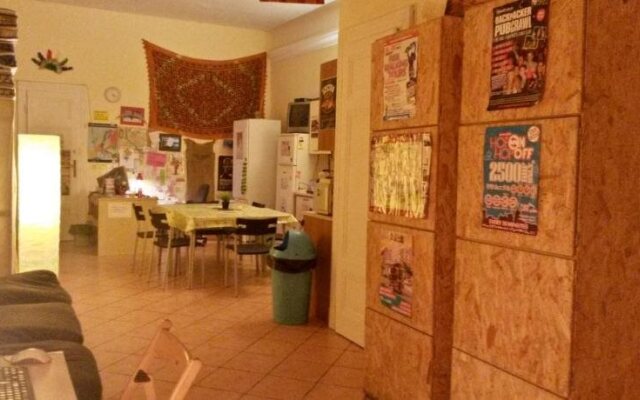 Oleander Hostel