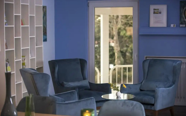 Four Stars By City Hotel