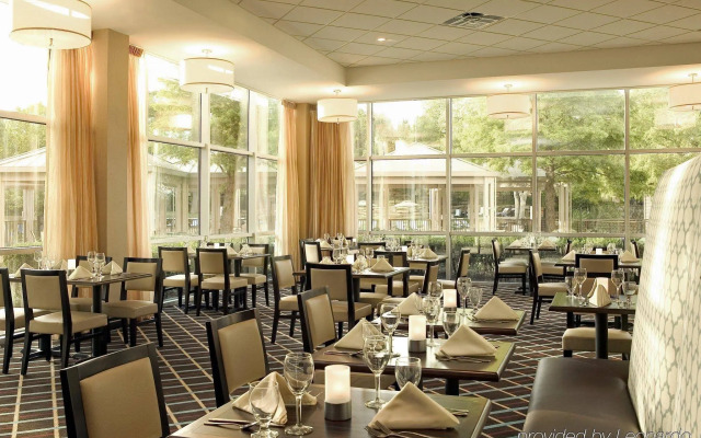 Sheraton Arlington Hotel