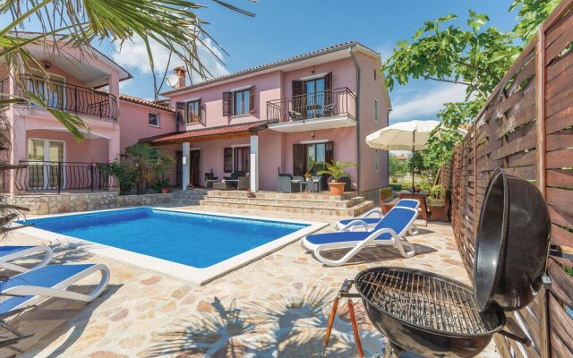 Stunning Home in Labin With Wifi and 5 Bedrooms