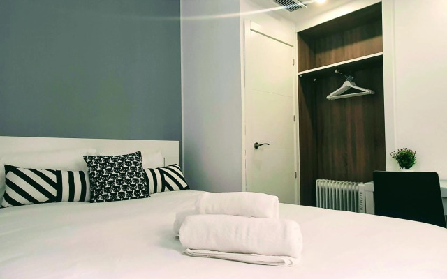 Recien renovado junto a Santa Justa y el centro