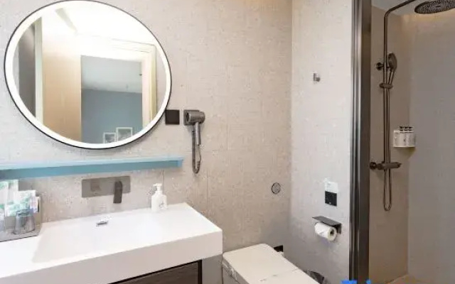 Liyihotel (Harbin Convention and Exhibition Center Engineering University Branch)