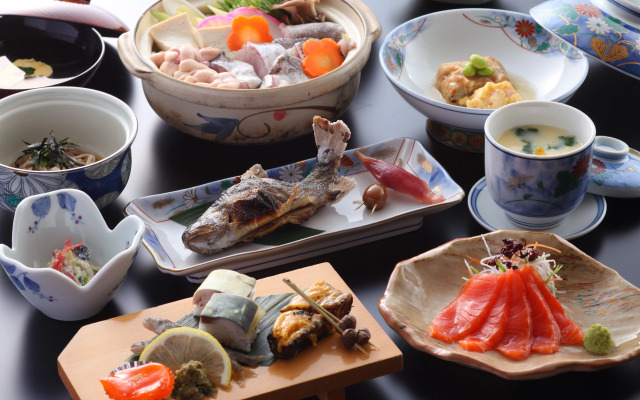 Nakanoyu Onsen Ryokan