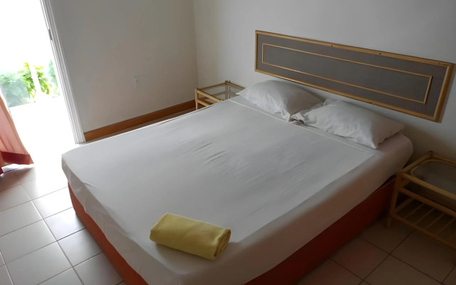 Elixir Hotel and Serviced Apartments