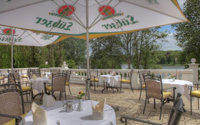 Schloss Groß Plasten