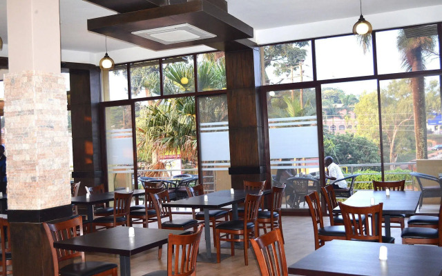 Hillside Plaza Hotel