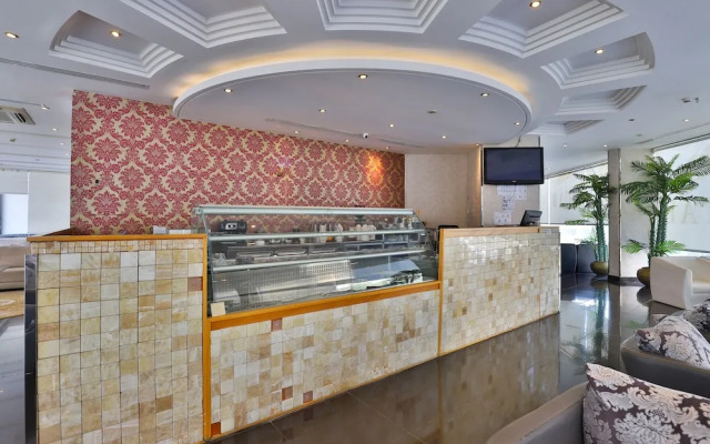 Etab Al Khobar Hotel