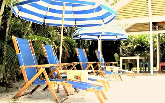 Coconut Grove Beach Resort Suite 3