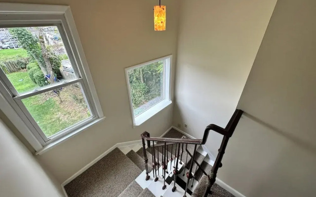 Mountainaire Inn and Log Cabins