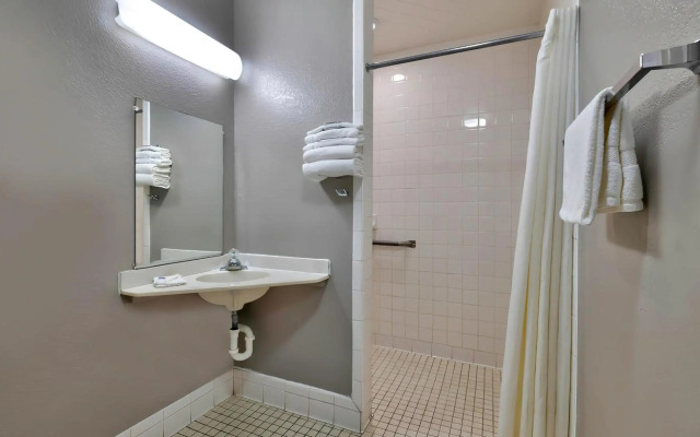 Motel 6 Gallup, NM