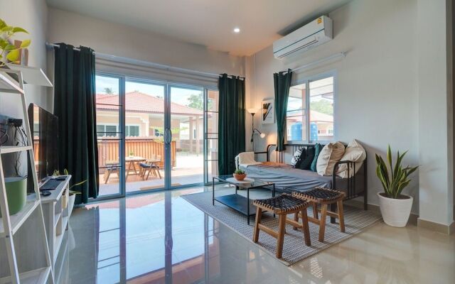 Jaya Pool Villa