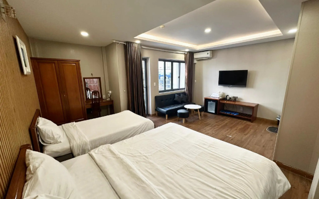 S79 Quynh Giang Airport Hotel – Guest Rooms – Ho Chi Minh City