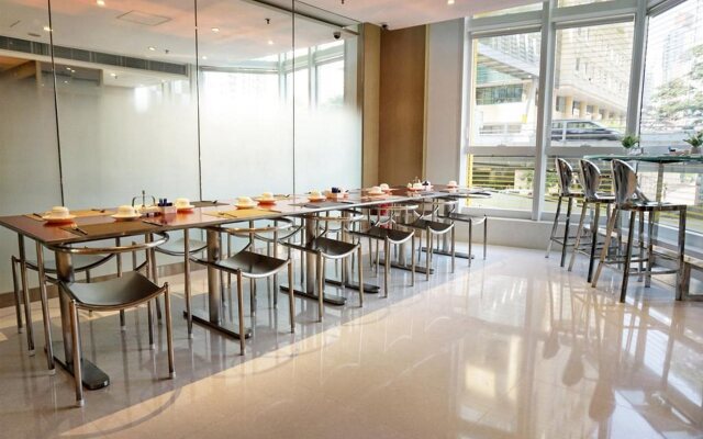 Le Petit Rosedale Hotel Hong Kong