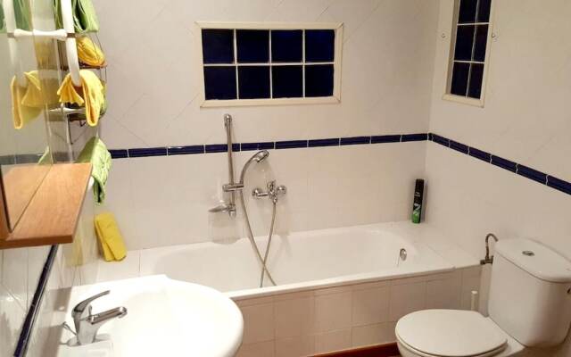 Apartment With 2 Bedrooms in Casarabonela