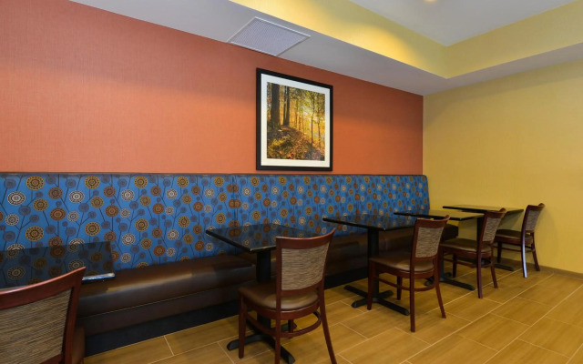 Comfort Inn