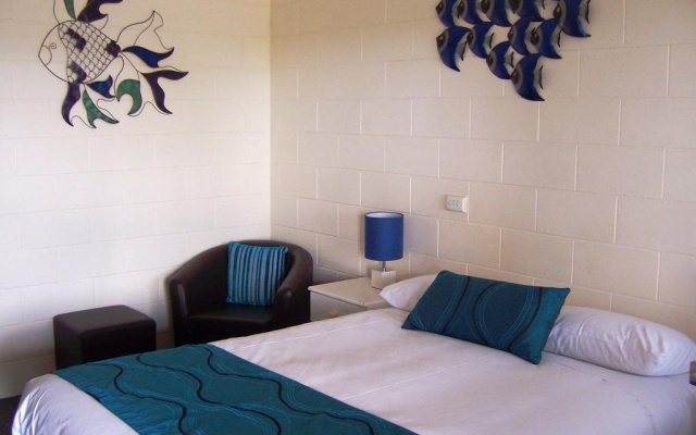 Tramway Motel – Guest Rooms – Sarina