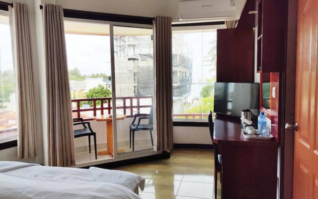 Athens View Guraidhoo Hotel