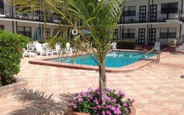 Napoli Belmar Resort