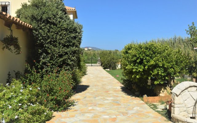 Villa Dionysios