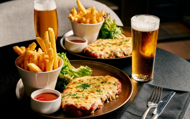 Hyatt Place Melbourne, Essendon Fields