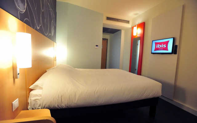 Ibis Skopje City Center