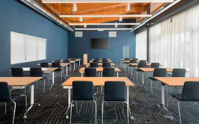 Aloft Mount Laurel