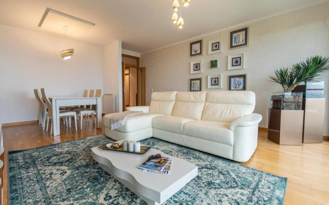 River View Apartment by Lisbon Heart