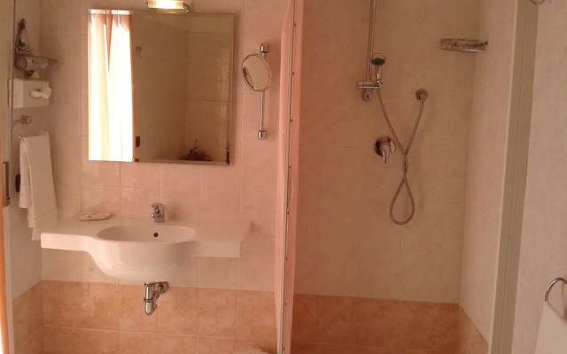 Garden Hotel Tabiano