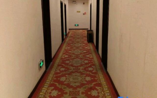 Amber Business Hotel