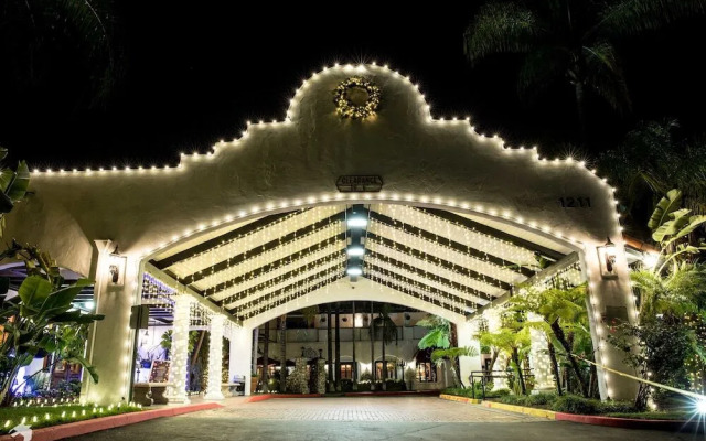 Radisson Suites Covina