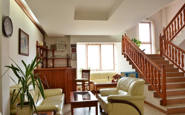Hotel Nadejda