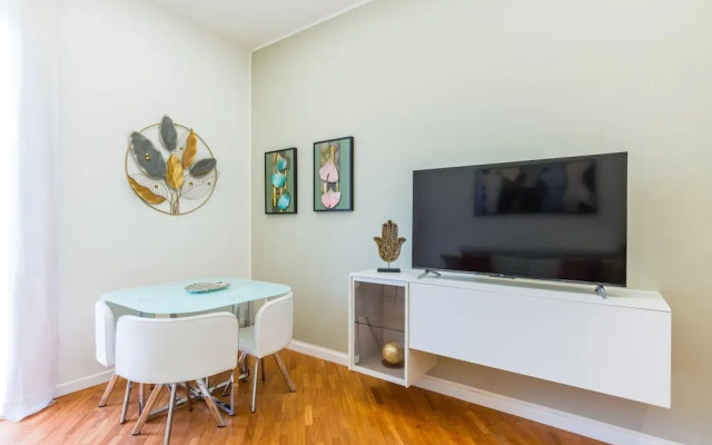 Stanzione Classy Flat at Vomero Central
