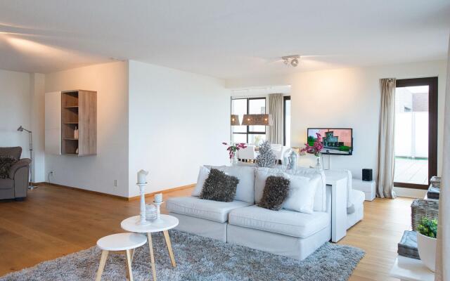 Spacious Modern Apartment in Scheveningen