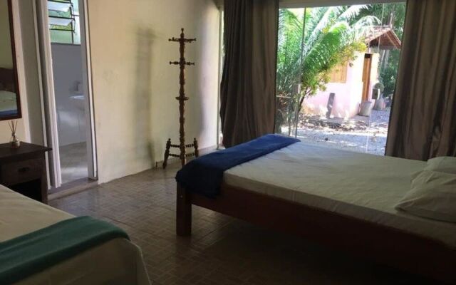 Hostel Cantinho Família Aventura