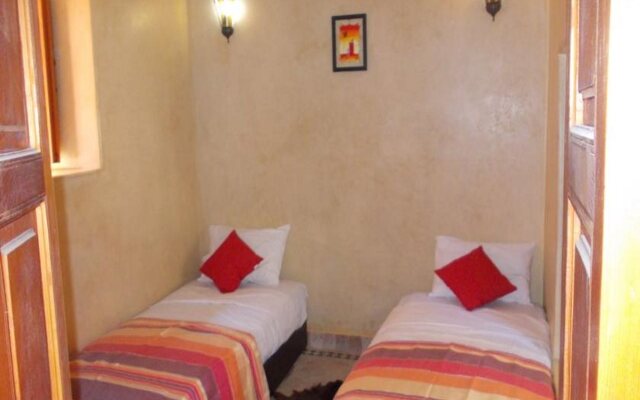 Riad Bonheur