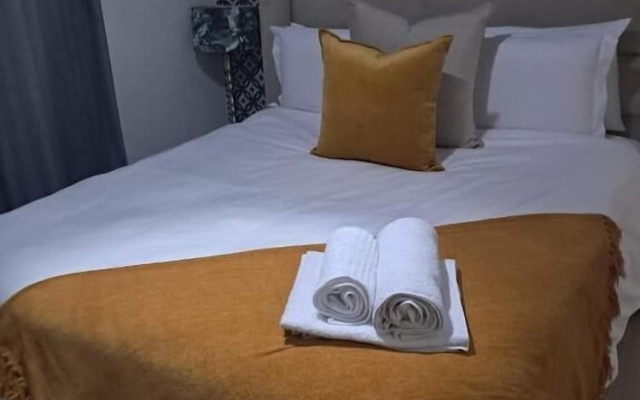 Zinziluxe Guesthouse