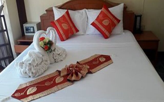 Patong Rose Guest House