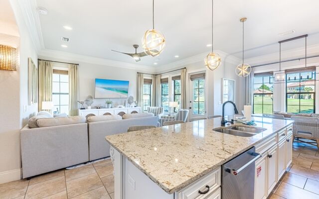 Villa Lago 1924, Miramar Beach