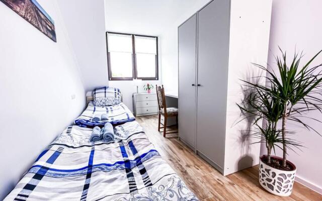 Modern sanierte Wohnung mit 5 Einzelbetten in Leipzig-Plagwitz