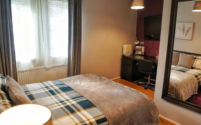 North London Apartment - Edmonton