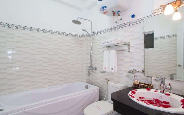 Hanoi Delica Hotel