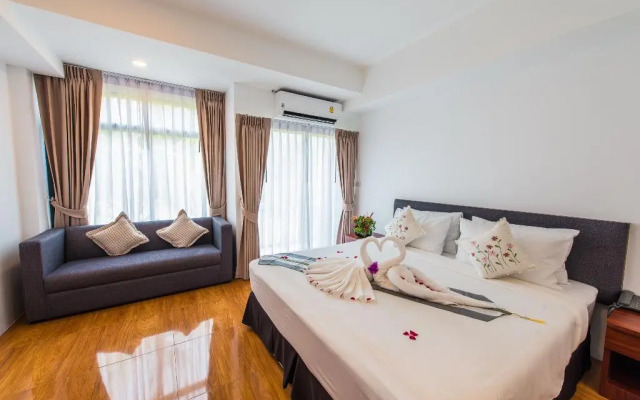 Royal Train Garden Resort By Zuzu