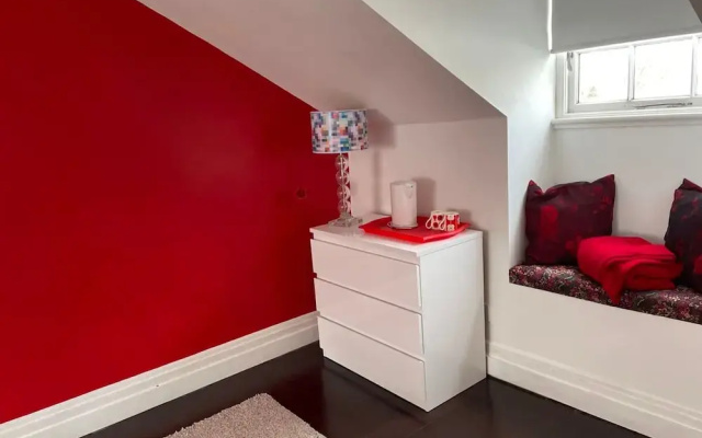 Host Stay Montpelier Sanctuary