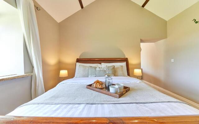 Host Stay The Pepper Pot