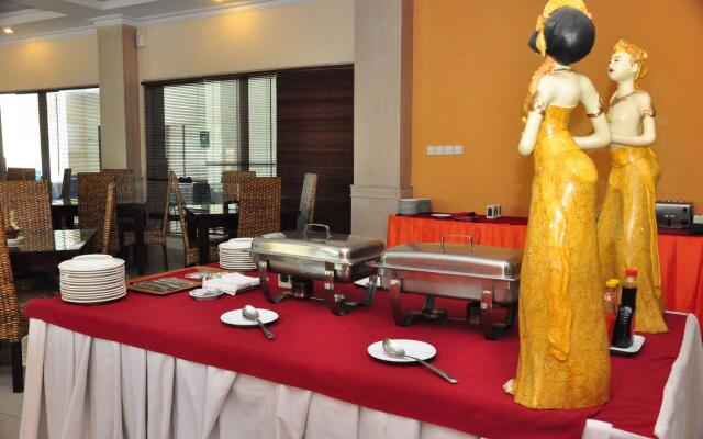 Puri Saron Hotel Denpasar